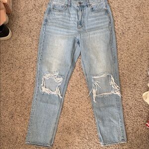 Women’s American Eagle Outfitters blue denim Mom jeans sz 6 regular high rise